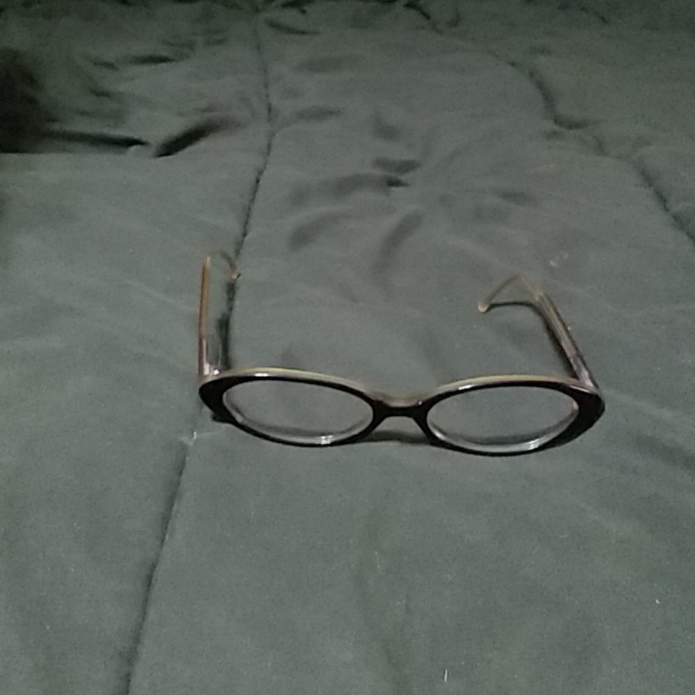 Dkny 6805 frames. Oval cateyes